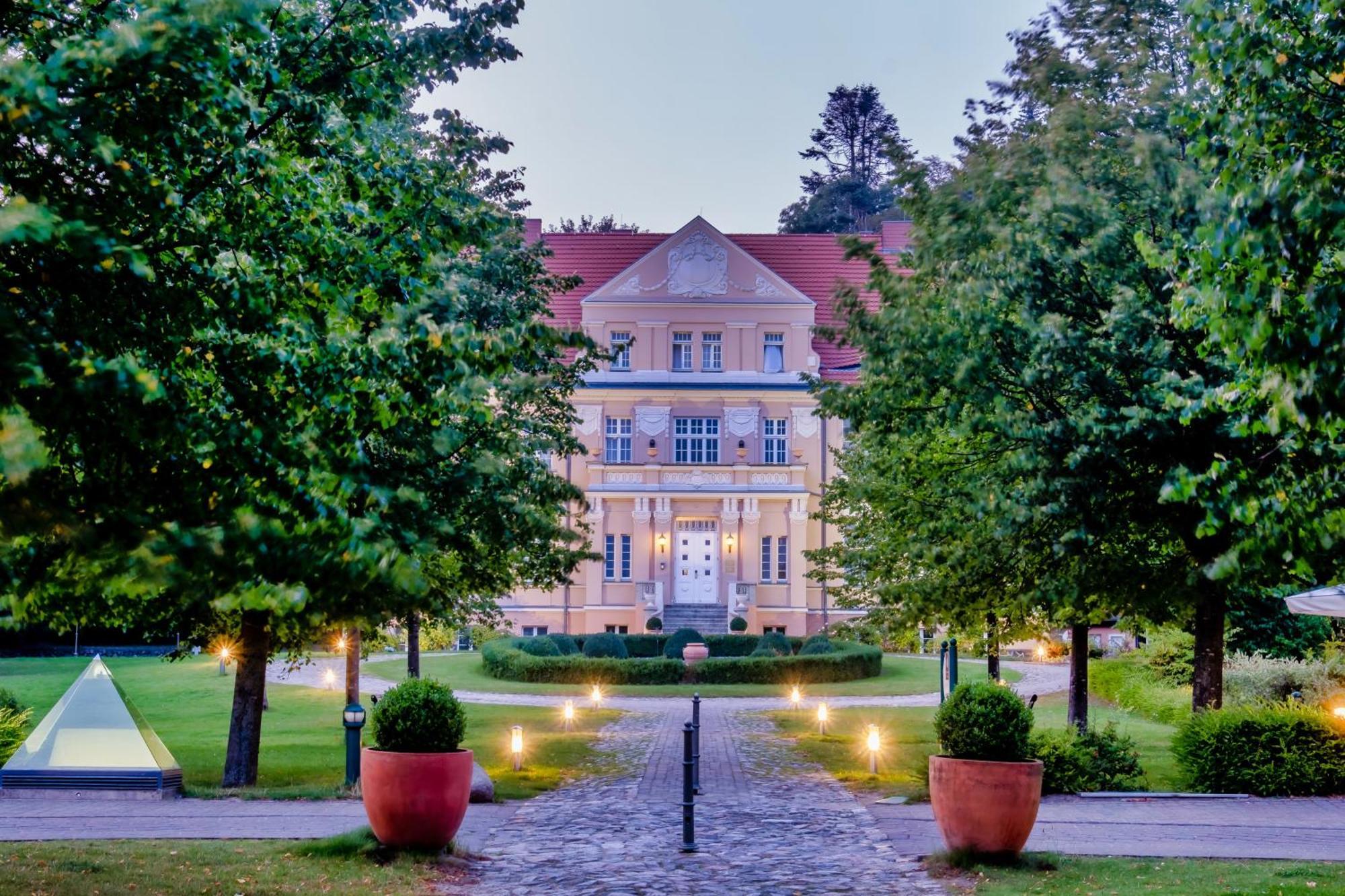 Precise Resort Ruegen - Hotel & Splash Erlebniswelt Sagard Buitenkant foto